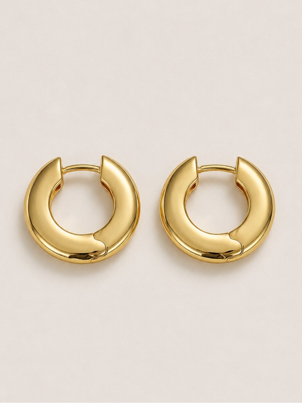 New! 14K Gold Plated Huggie Hoop Earrings NWOT